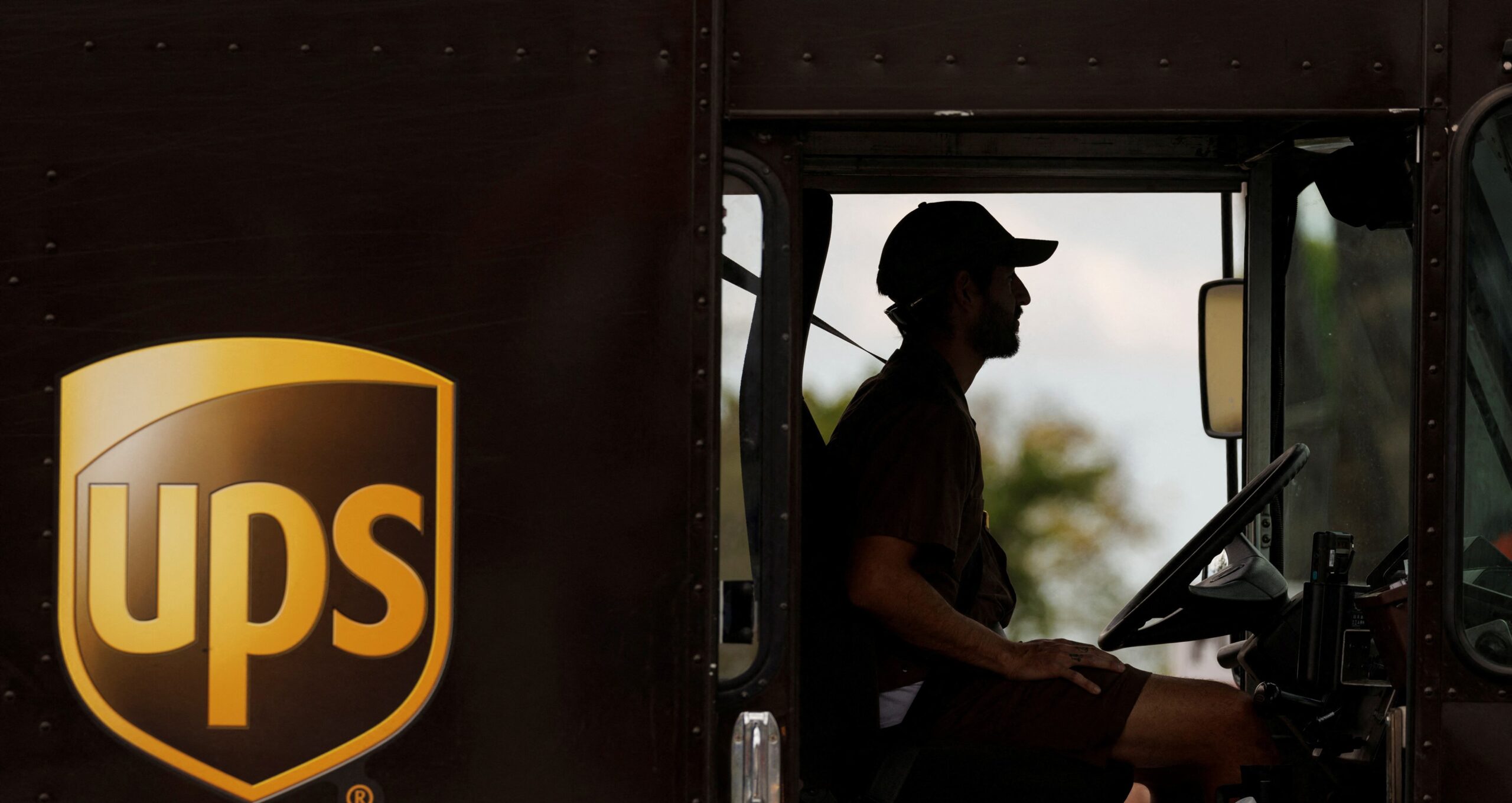 ups-fuel-surcharge-2026-explained